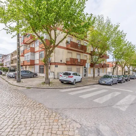 Guestready - Practical 1 Bdr Appt Near The Beach!-3